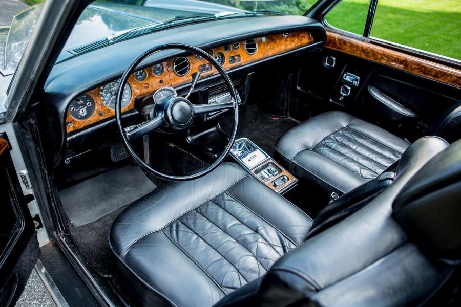 Интерьер Rolls-Royce Silver Shadow Cabriolet 1970 года  (фото 10 из 15)